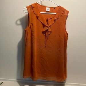 Cabi medium burnt orange lined ruffled top